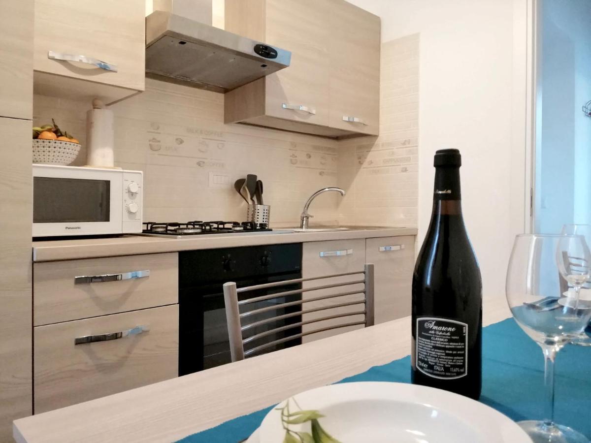 Appartamento Aida - Near The Center With Private Parking E Ac Como Luaran gambar