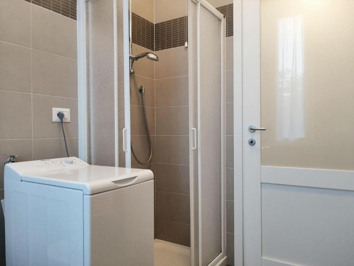 Appartamento Aida - Near The Center With Private Parking E Ac Como Luaran gambar